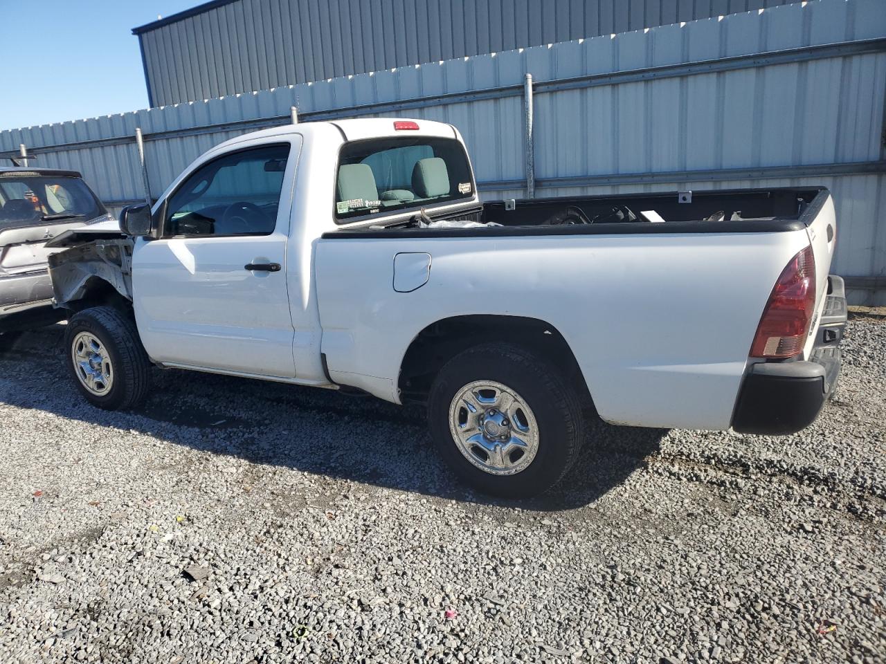 Изображение 2 2013 TOYOTA TACOMA  2013 с VIN 5TFNX4CN7DX024275
