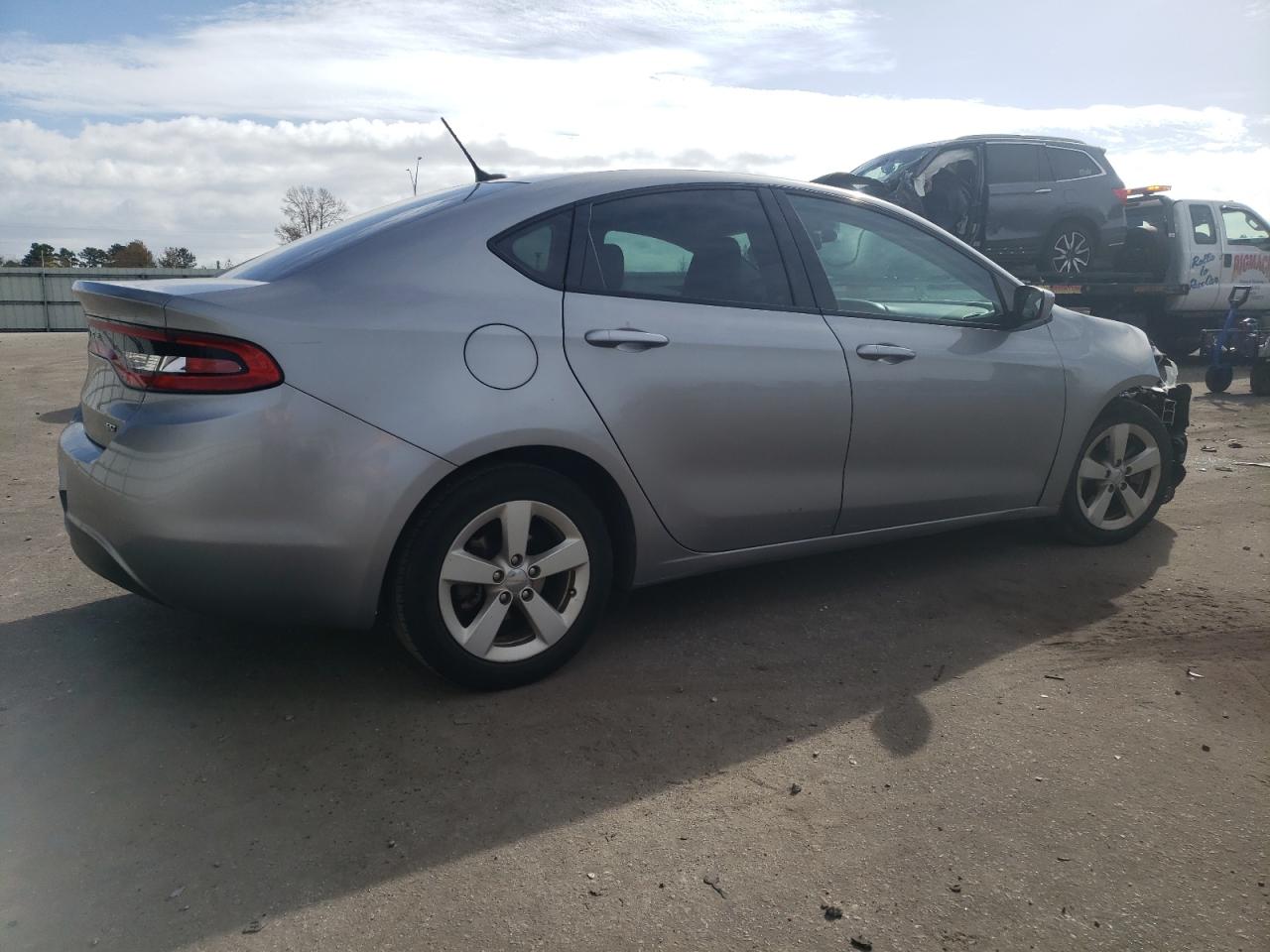 Image 3 of 2015 DODGE DART SXT 2015 with VIN 1C3CDFBB8FD266133