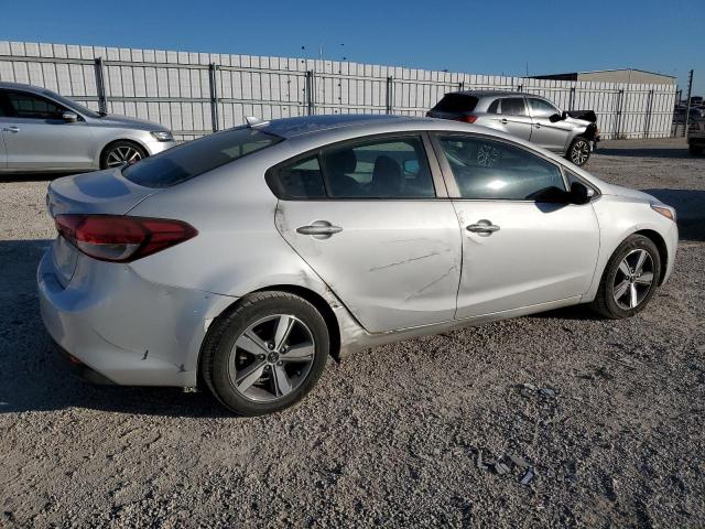 Obraz 3 z 2018 KIA FORTE LX 2018 z VIN 3KPFL4A77JE166478