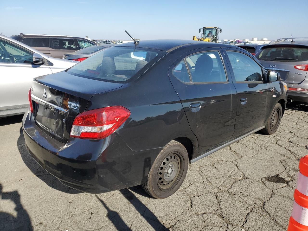 Image 3 of 2019 MITSUBISHI MIRAGE G4 ES 2019 with VIN ML32F3FJ8KHF09191