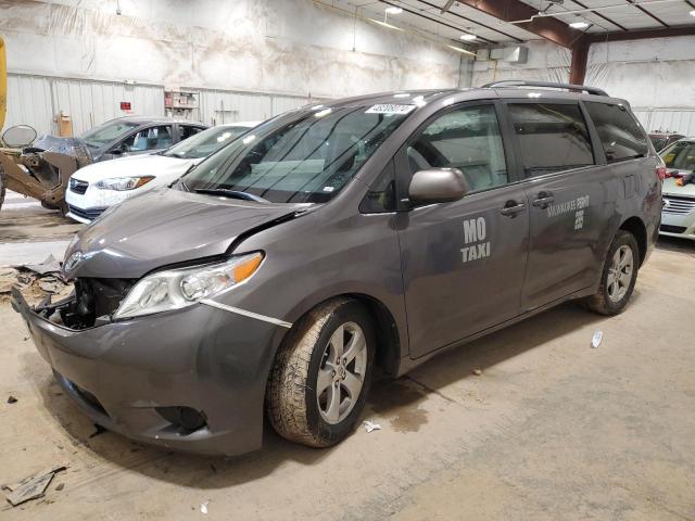 Image 1 of 2015 TOYOTA SIENNA LE 2015 with VIN 5TDKK3DCXFS637055