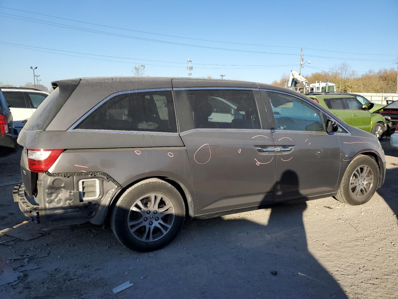 Image 3 of 2011 HONDA ODYSSEY EX 2011 with VIN 5FNRL5H42BB082708