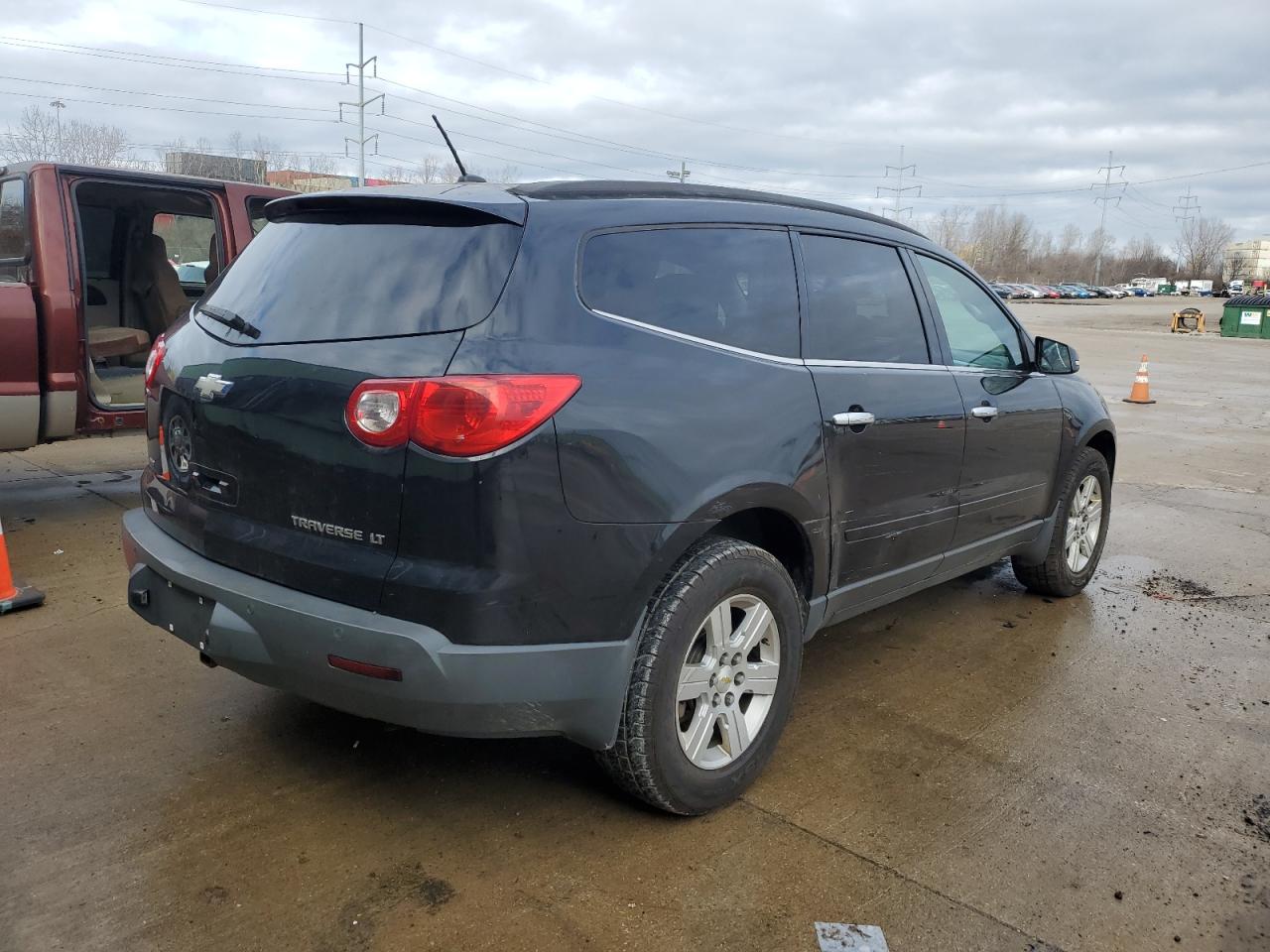 Image 3 of 2012 CHEVROLET TRAVERSE LT 2012 with VIN 1GNKVJED1CJ202556