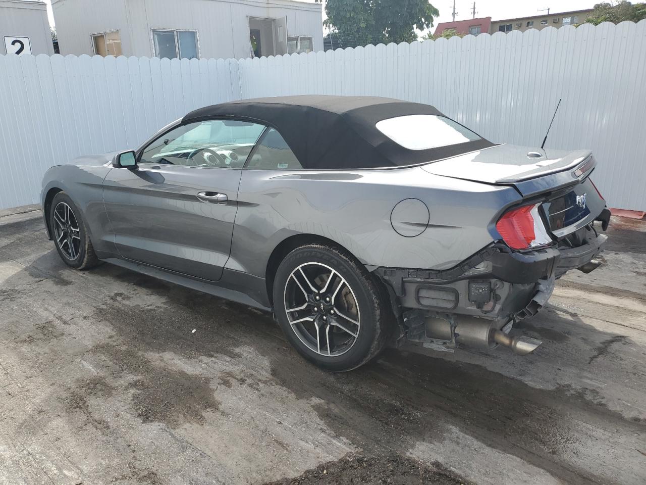 Изображение 2 2022 FORD MUSTANG  2022 с VIN 1FATP8UH7N5100250