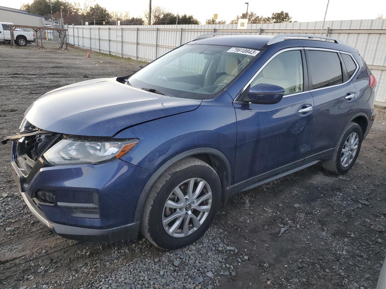 Изображение 1 2017 NISSAN ROGUE S 2017 с VIN 5N1AT2MT1HC830780