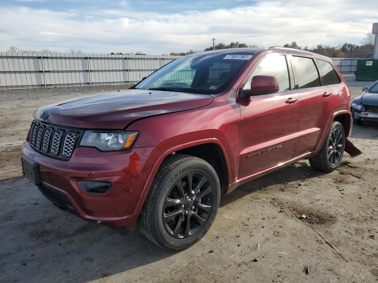 Изображение 1 2019 JEEP GRAND CHEROKEE LAREDO 2019 с VIN 1C4RJFAGXKC588722