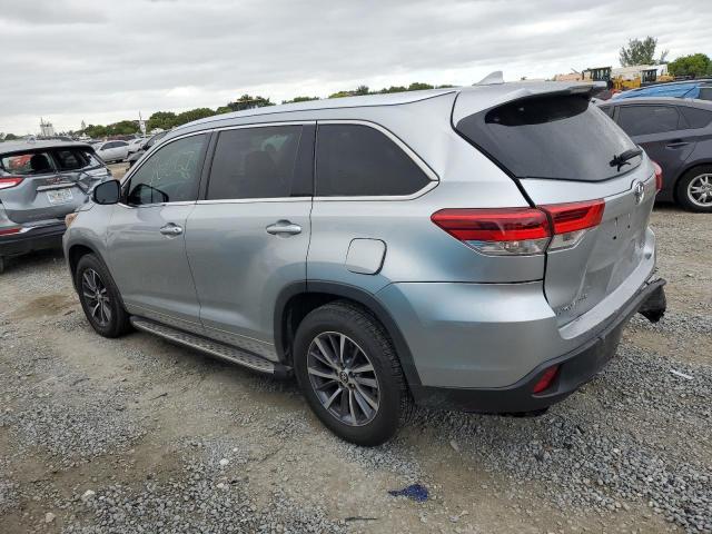 Image 2 of 2018 TOYOTA HIGHLANDER SE 2018 with VIN 5TDKZRFH8JS544860