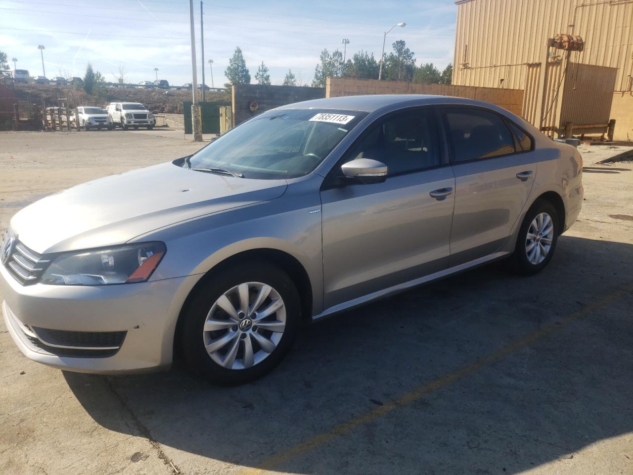 Image 1 of 2014 VOLKSWAGEN PASSAT S 2014 with VIN 1VWAT7A36EC093283