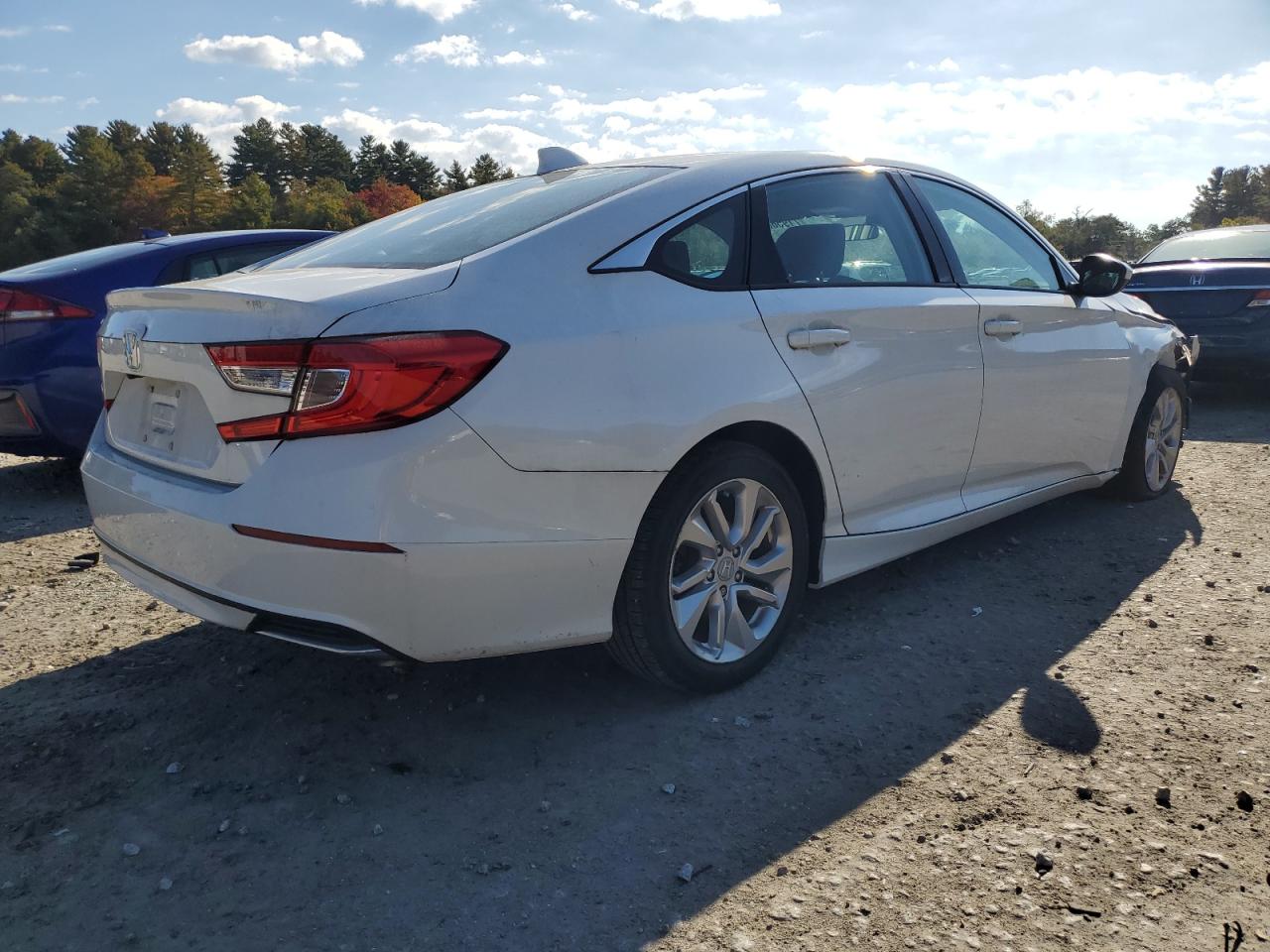 Obraz 3 z 2019 HONDA ACCORD LX 2019 z VIN 1HGCV1F11KA134857