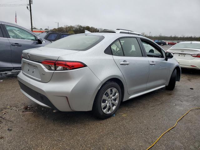 Obraz 3 z 2022 TOYOTA COROLLA LE 2022 z VIN JTDEPMAE8N3029299