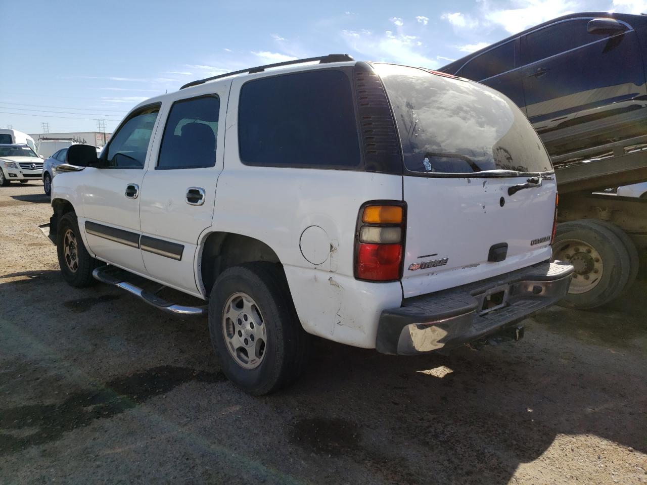 Изображение 2 2005 CHEVROLET TAHOE C1500 2005 с VIN 1GNEC13T85R219419