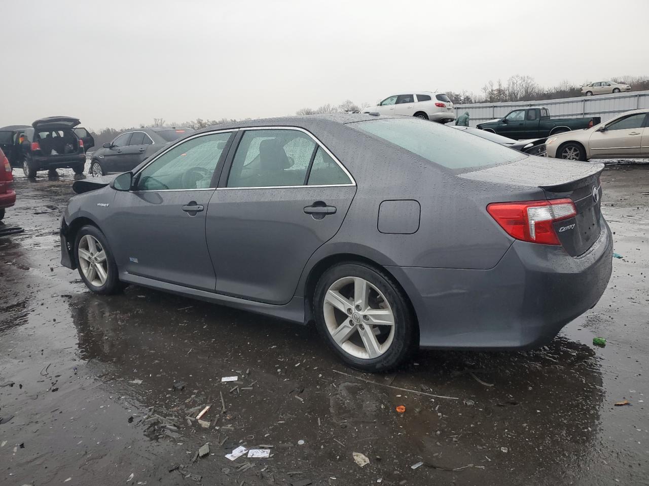 Image 2 of 2014 TOYOTA CAMRY HYBRID 2014 with VIN 4T1BD1FKXEU131086