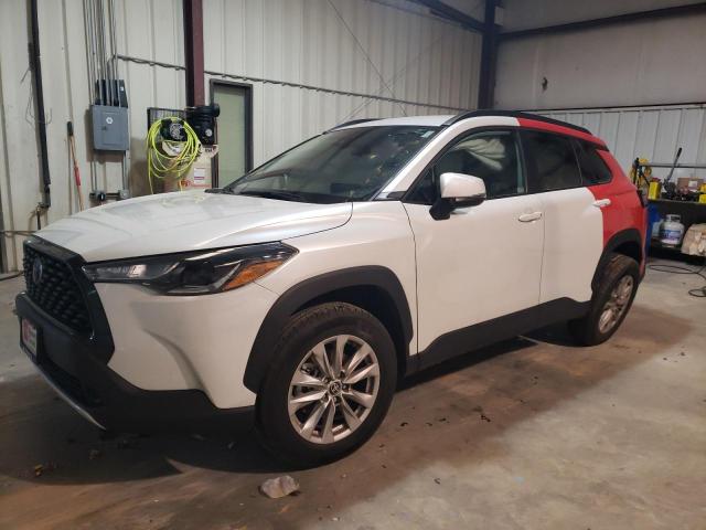 Image 1 of 2022 TOYOTA COROLLA CROSS LE 2022 with VIN 7MUCAAAG3NV033337