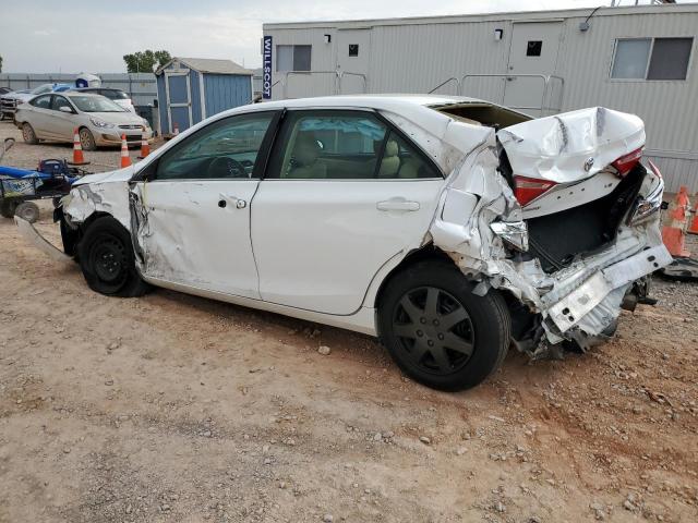 Obraz 2 z 2016 TOYOTA CAMRY LE 2016 z VIN 4T4BF1FK8GR541548