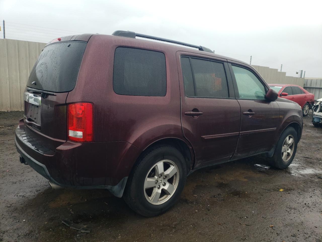 Image 3 of 2011 HONDA PILOT EXL 2011 with VIN 5FNYF3H57BB051907