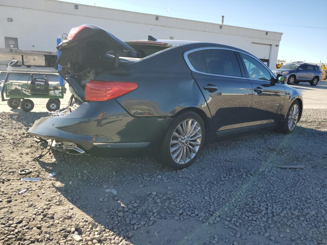 Image 3 of 2015 KIA K900  2015 with VIN KNALW4D4XF6019688