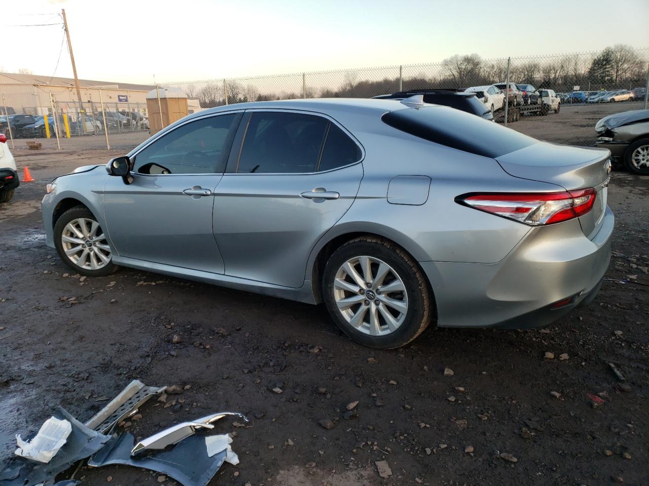 Image 2 of 2020 TOYOTA CAMRY LE 2020 with VIN 4T1C11AK7LU930003