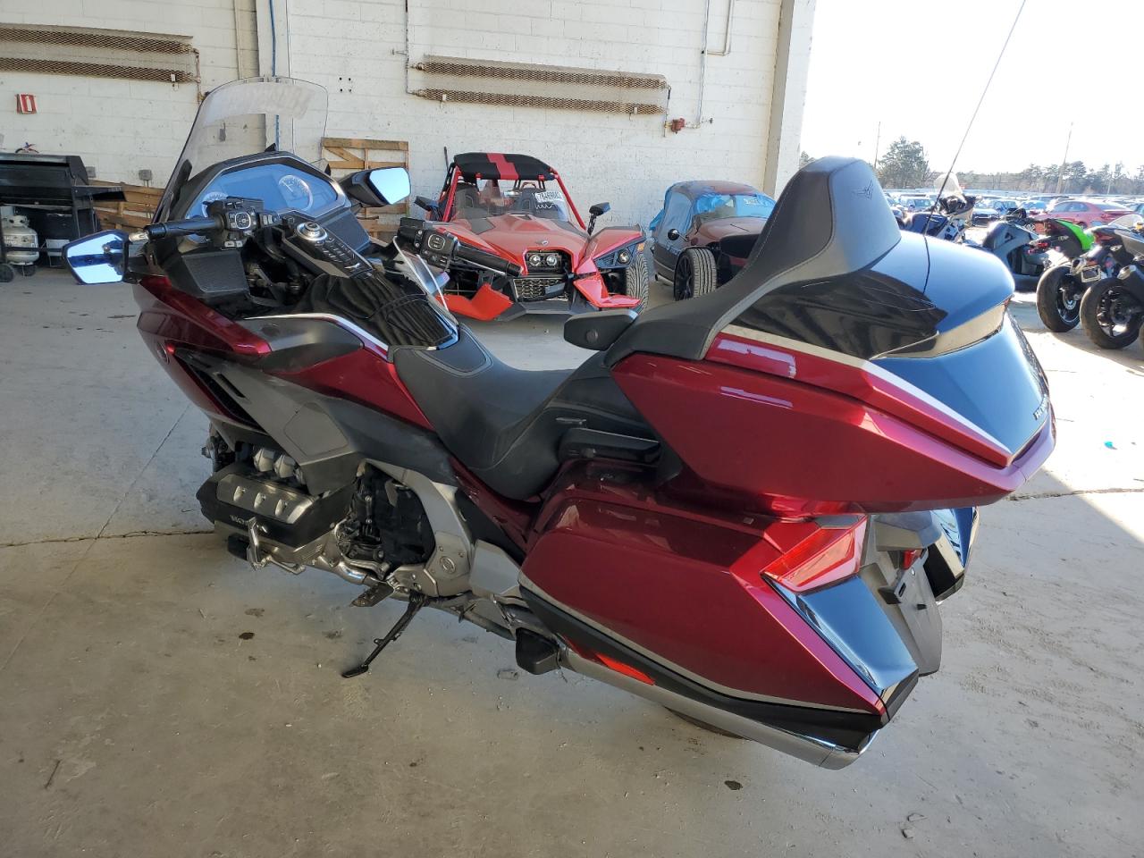 Obraz 3 z 2018 HONDA GL1800 2018 z VIN JH2SC7902JK000946