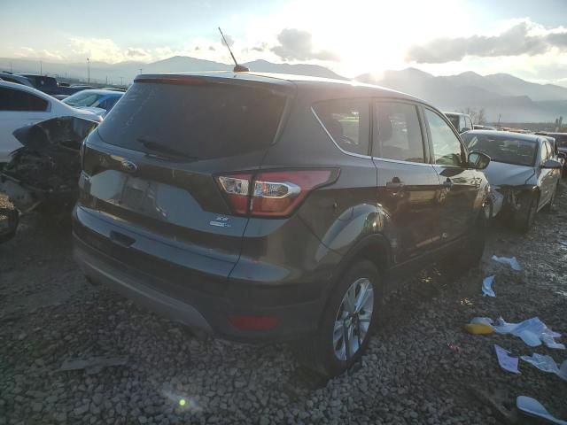 Image 3 of 2017 FORD ESCAPE SE 2017 with VIN 1FMCU9GD2HUD30365
