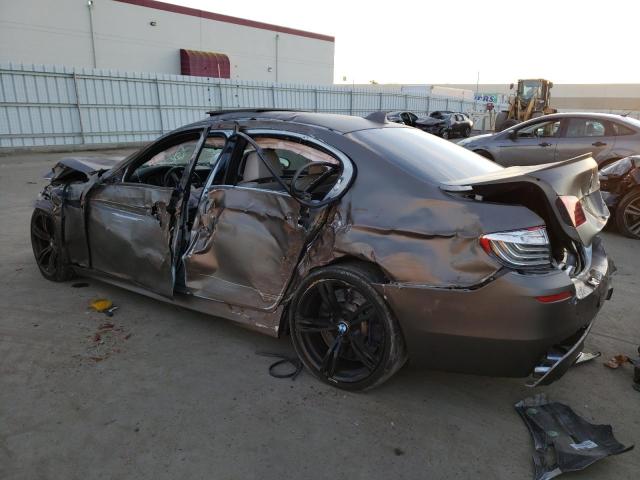 Obraz 2 z 2015 BMW M5  2015 z VIN WBSFV9C5XFD595067