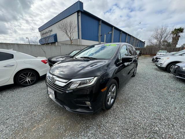 Image 2 of 2018 HONDA ODYSSEY EXL 2018 with VIN 5FNRL6H70JB039466