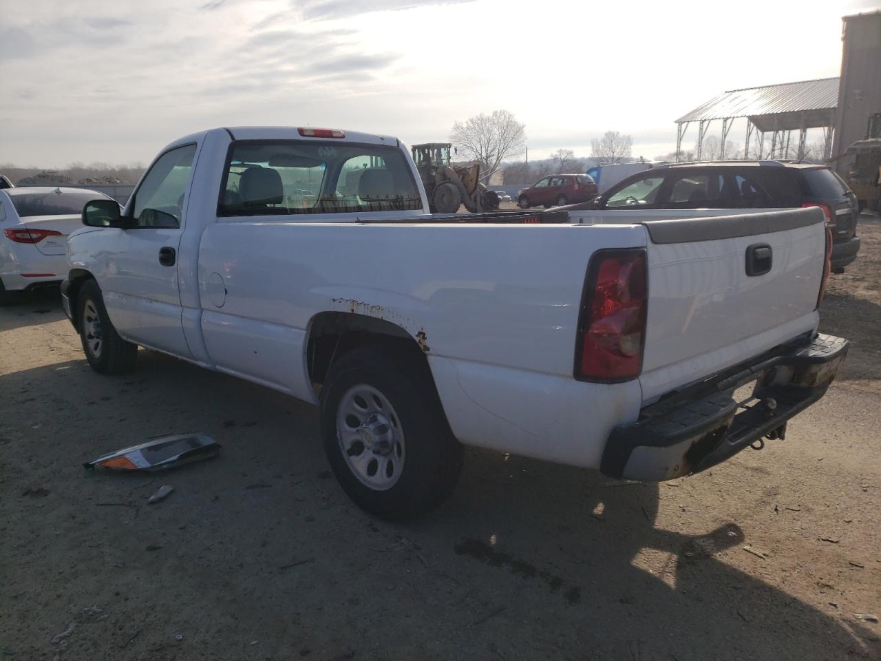 Image 2 of 2006 CHEVROLET SILVERADO C1500 2006 with VIN 1GCEC14X36Z134175