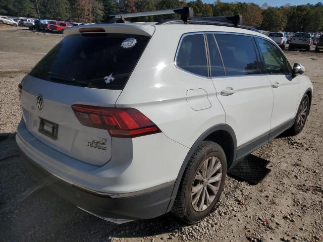 Image 3 of 2018 VOLKSWAGEN TIGUAN SE 2018 with VIN 3VV2B7AX3JM072835