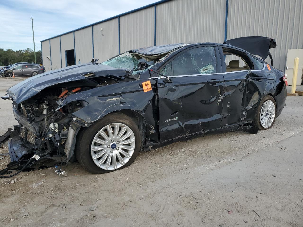 Изображение 1 2016 FORD FUSION SE HYBRID 2016 с VIN 3FA6P0LU6GR405574