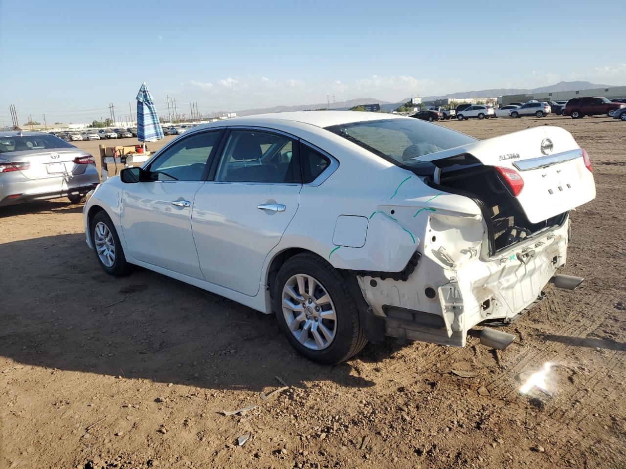 Image 2 of 2016 NISSAN ALTIMA 2.5 2016 with VIN 1N4AL3AP2GC167094