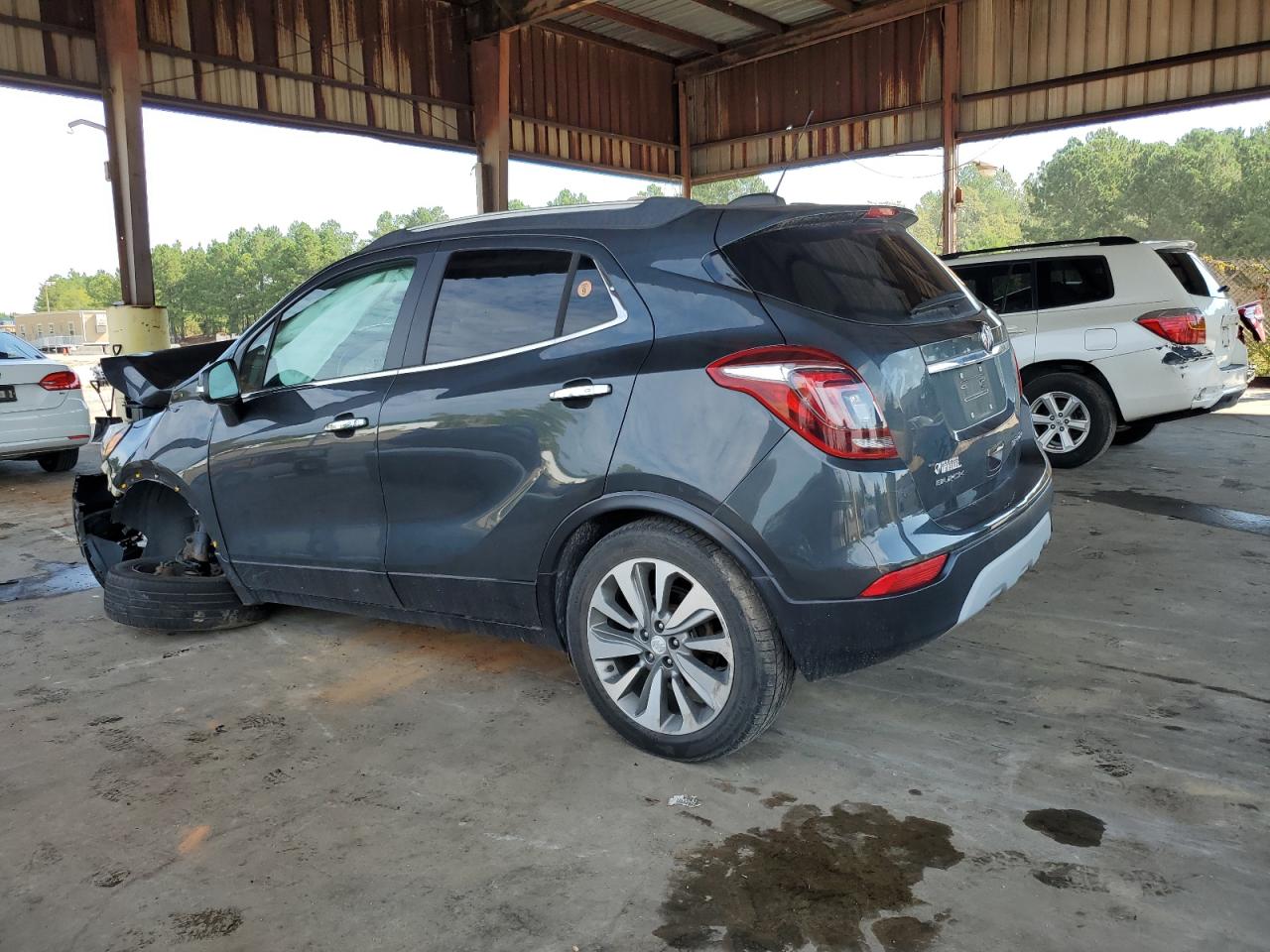Obraz 2 z 2017 BUICK ENCORE PREFERRED 2017 z VIN KL4CJASB9HB038657