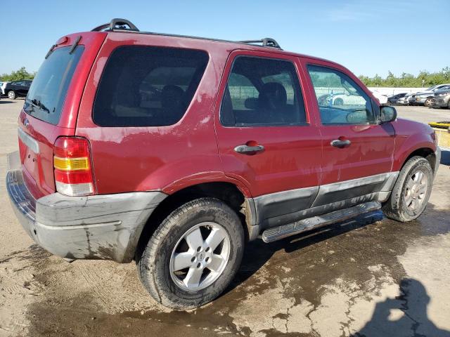 Image 3 of 2004 FORD ESCAPE XLT 2004 with VIN 1FMYU03114KA96772