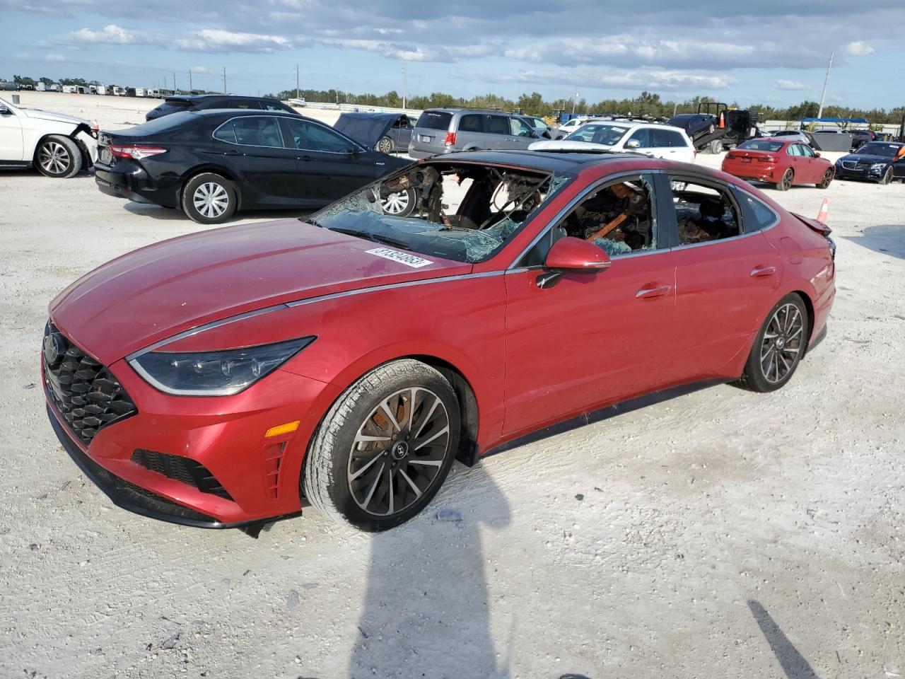 Image 1 of 2021 HYUNDAI SONATA LIMITED 2021 with VIN 5NPEH4J20MH094234
