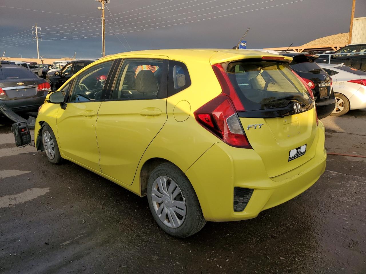 Image 2 of 2016 HONDA FIT LX 2016 with VIN JHMGK5H5XGX003994