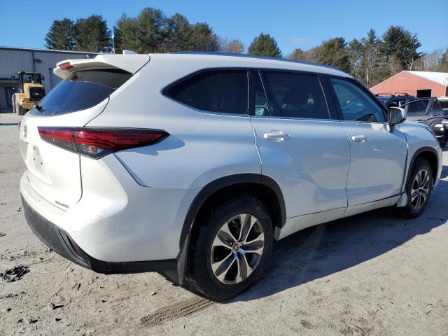 Image 3 of 2020 TOYOTA HIGHLANDER XLE 2020 with VIN 5TDHZRBH3LS043202