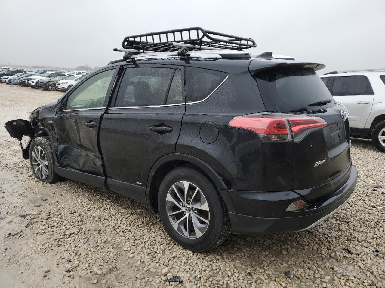 Image 2 of 2016 TOYOTA RAV4 HV XLE 2016 with VIN JTMRJREV5GD015089