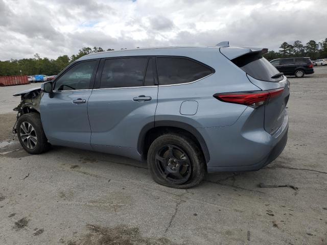 Image 2 of 2022 TOYOTA HIGHLANDER XLE 2022 with VIN 5TDGZRAH1NS117569