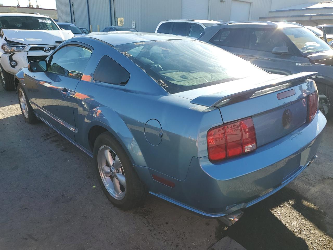 Image 2 of 2007 FORD MUSTANG GT 2007 with VIN 1ZVFT82H375226742