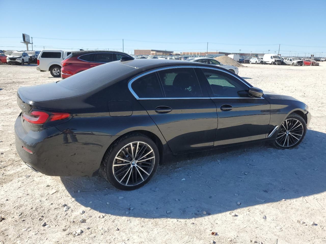 Изображение 3 2021 BMW 530E  2021 с VIN WBA13AG06MCG06009