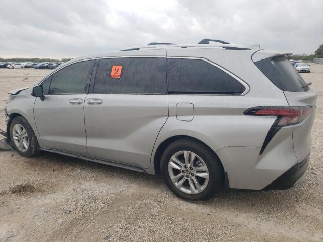 Image 2 of 2022 TOYOTA SIENNA LIMITED 2022 with VIN 5TDZRKEC1NS127467