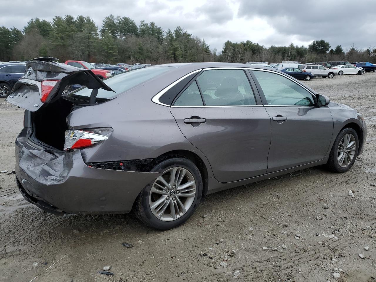 Obraz 3 z 2015 TOYOTA CAMRY LE 2015 z VIN 4T1BF1FK5FU904476