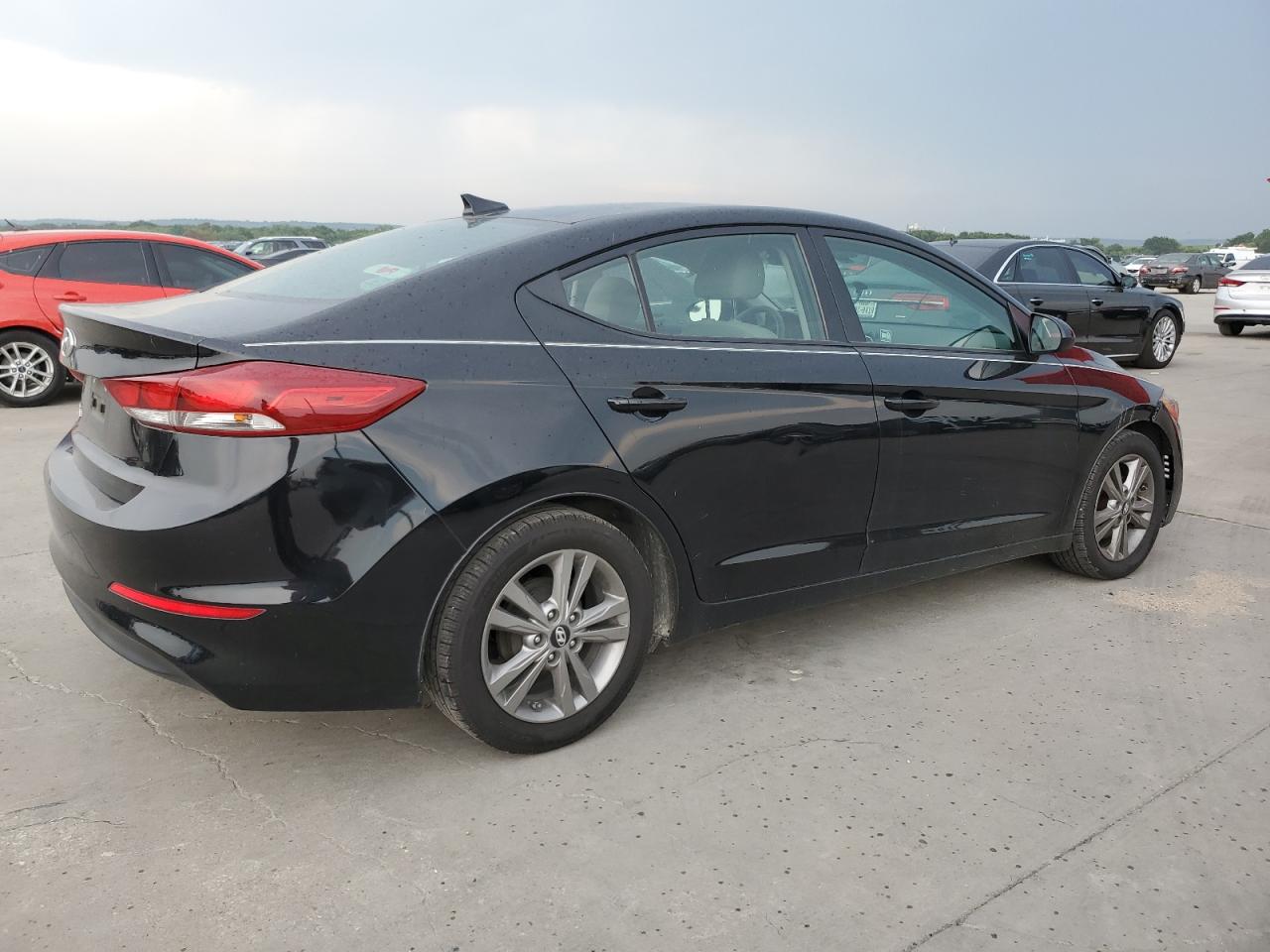 Image 3 of 2017 HYUNDAI ELANTRA SE 2017 with VIN 5NPD84LF7HH026823