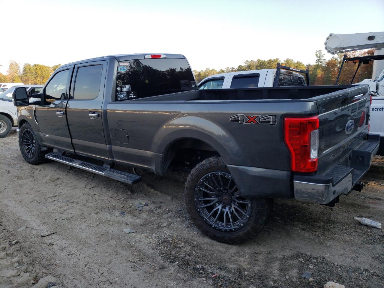 Obraz 2 z 2019 FORD F250 SUPER DUTY 2019 z VIN 1FT7W2BT1KED31059