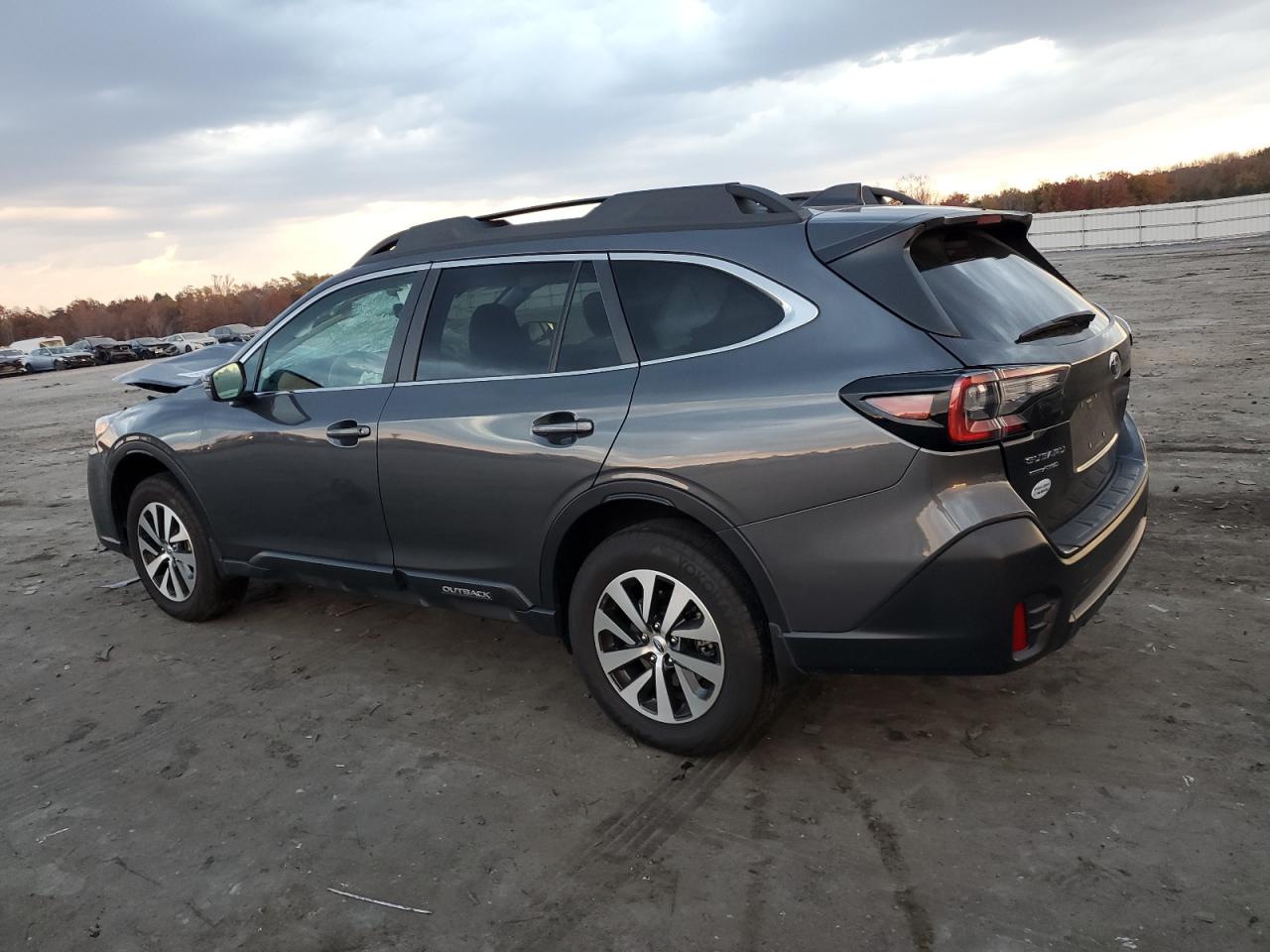 Obraz 2 z 2021 SUBARU OUTBACK PREMIUM 2021 z VIN 4S4BTAFC0M3128729
