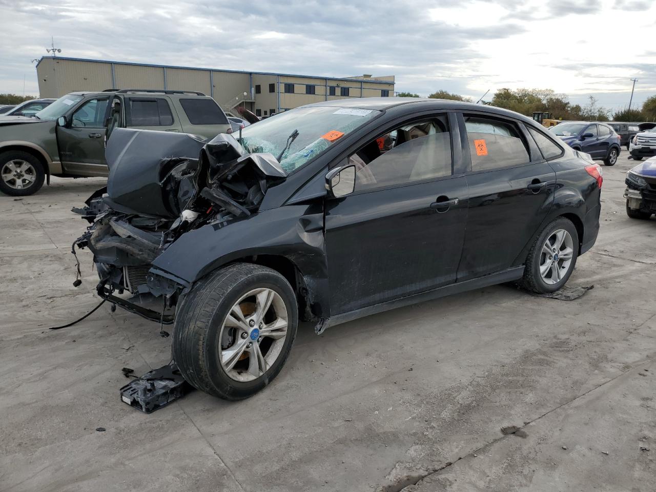 Image 1 of 2013 FORD FOCUS SE 2013 with VIN 1FADP3F26DL163429