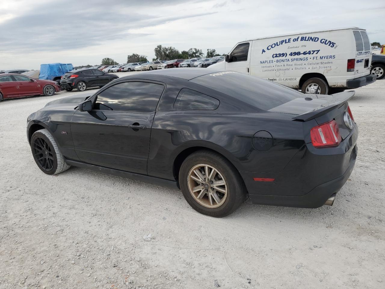 Изображение 2 2012 FORD MUSTANG GT 2012 с VIN 1ZVBP8CF0C5266125