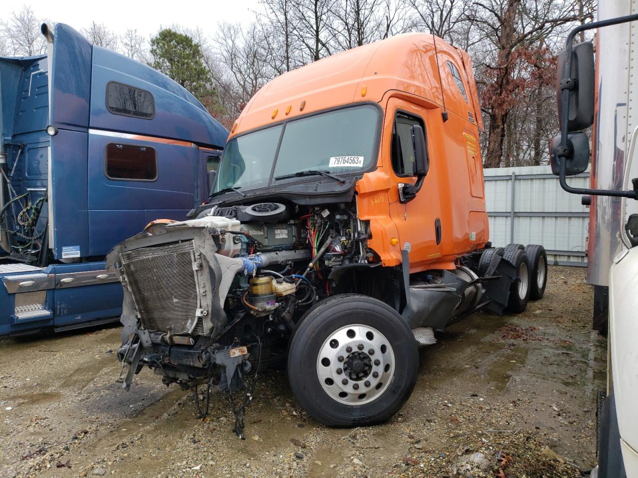 Obraz 2 z 2013 FREIGHTLINER CASCADIA 125  2013 z VIN 3AKJGLDR2DSBV3932