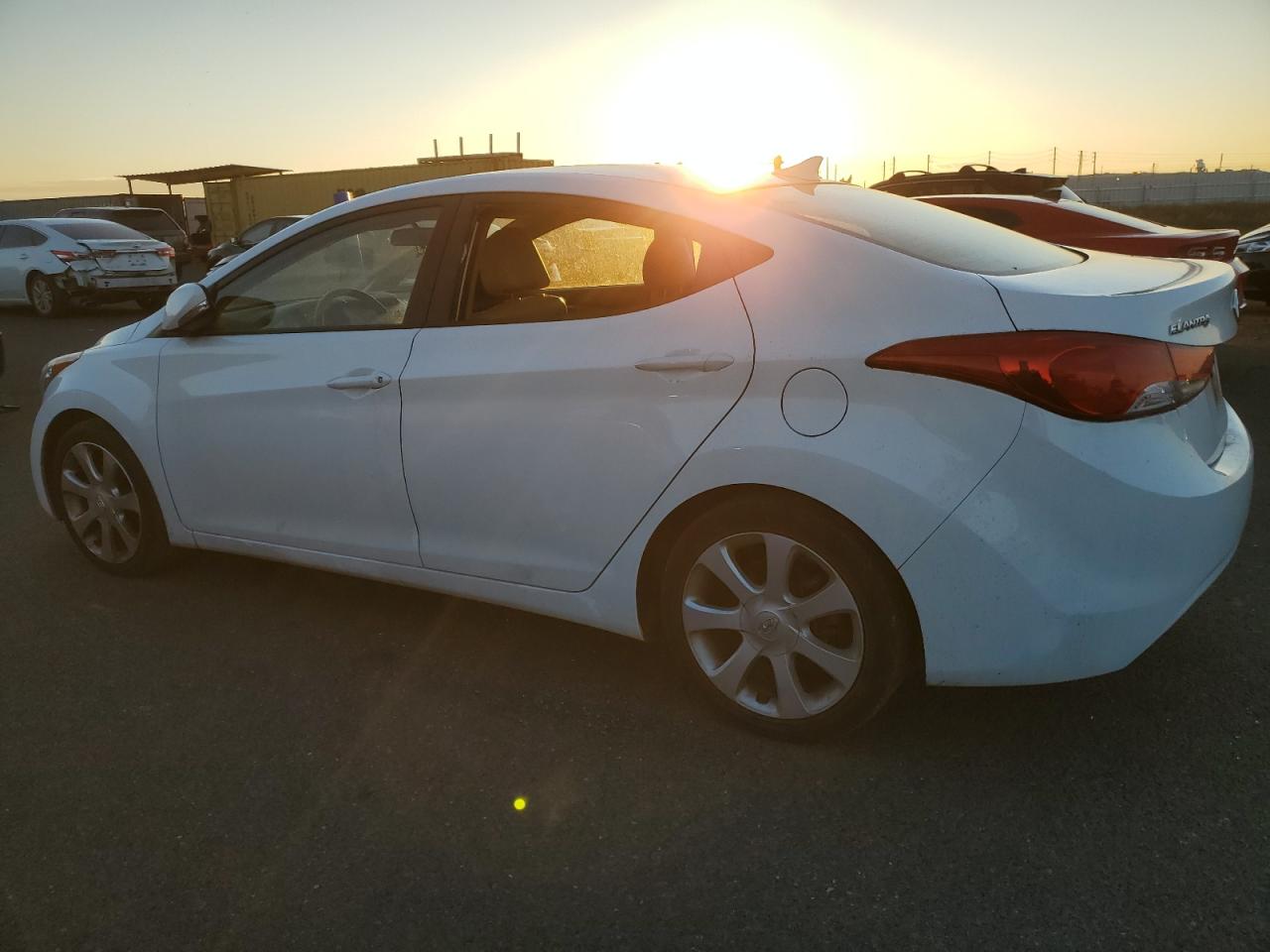Изображение 2 2013 HYUNDAI ELANTRA GLS 2013 с VIN 5NPDH4AE8DH367359