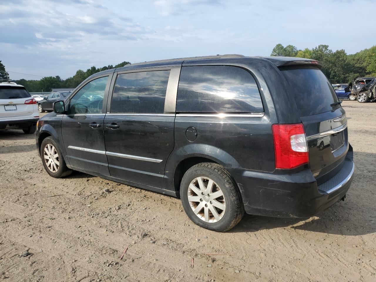 Obraz 2 z 2014 CHRYSLER TOWN & COUNTRY TOURING 2014 z VIN 2C4RC1BG5ER247851