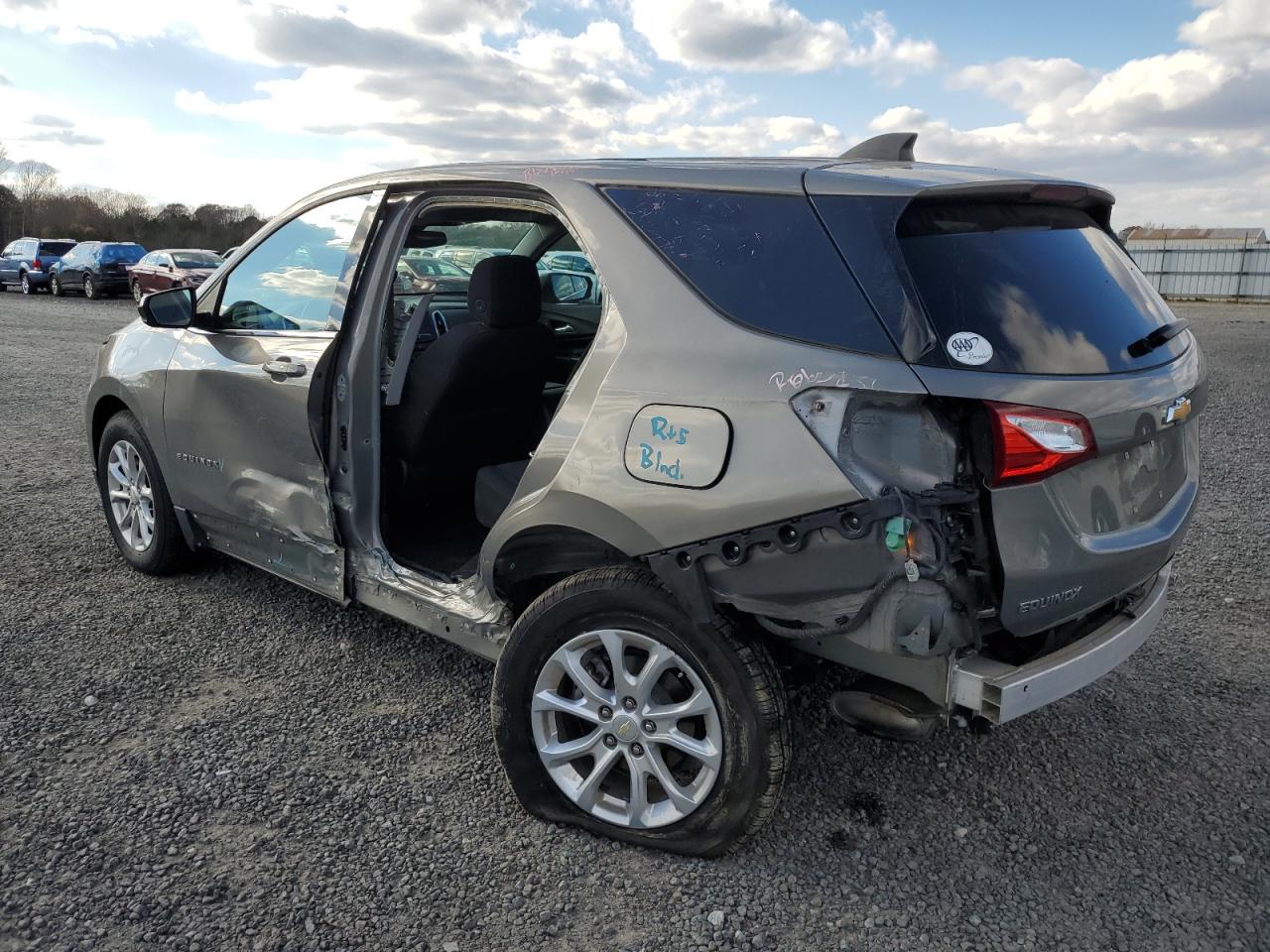 Image 2 of 2018 CHEVROLET EQUINOX LT 2018 with VIN 3GNAXJEV3JS559456