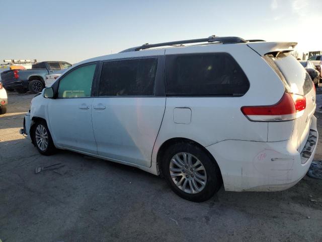 Image 2 of 2014 TOYOTA SIENNA XLE 2014 with VIN 5TDYK3DC9ES411470